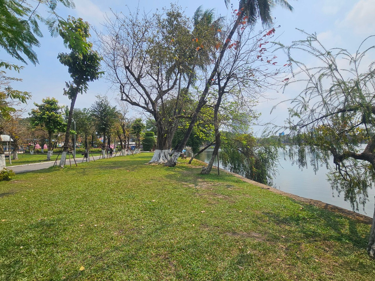 Được biết, Dự án nâng cấp, cải tạo Công viên 29/3 có tổng mức đầu tư hơn 673 tỷ đồng, trong đó phần xây lắp hơn 271 tỷ đồng, đền bù hơn 297 tỷ đồng. Dự án có diện tích sử dụng đất gần 190.000m2 và diện tích thu hồi đất gần 3.000m2.