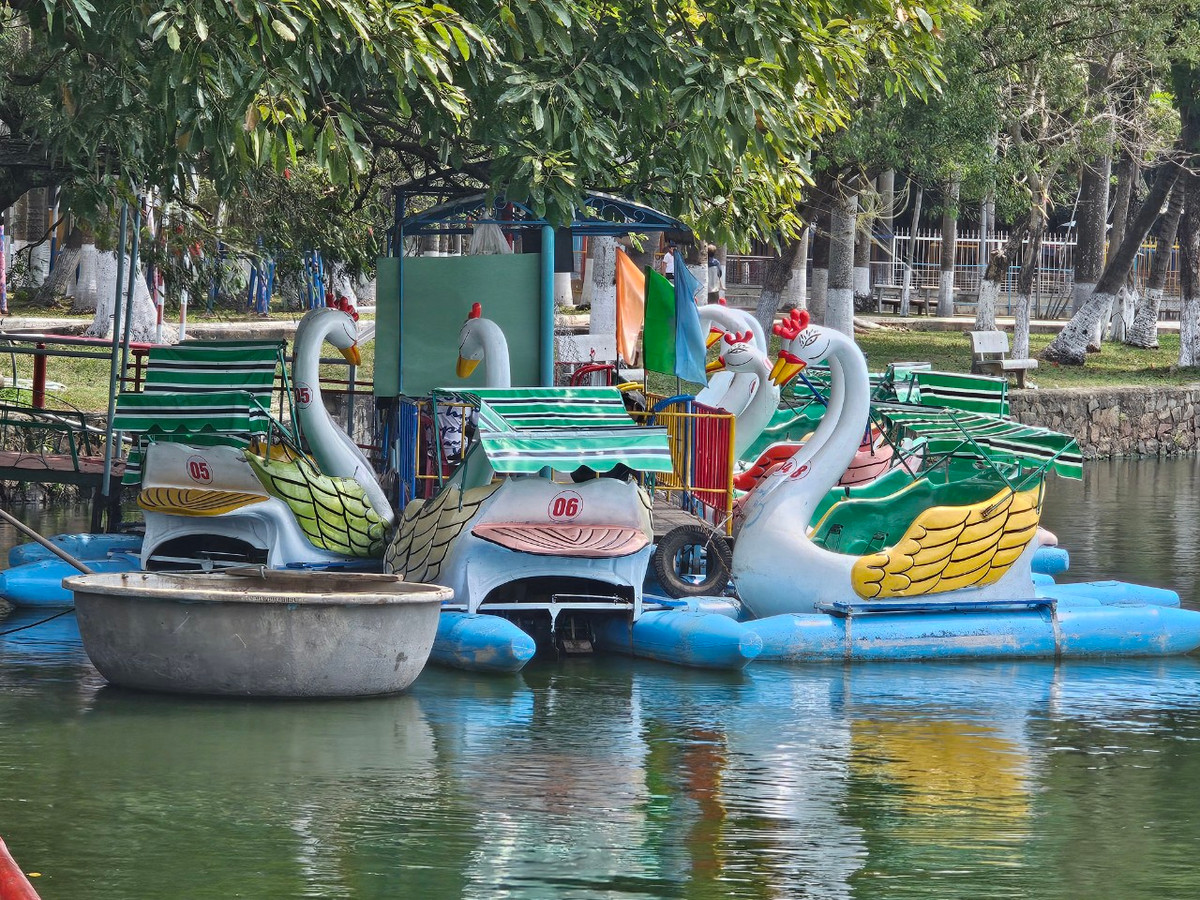 Chủ đầu tư đã tính đến phương án khảo sát các mỏ đá sau khai thác, đang hoàn thổ để tìm vị trí đổ.