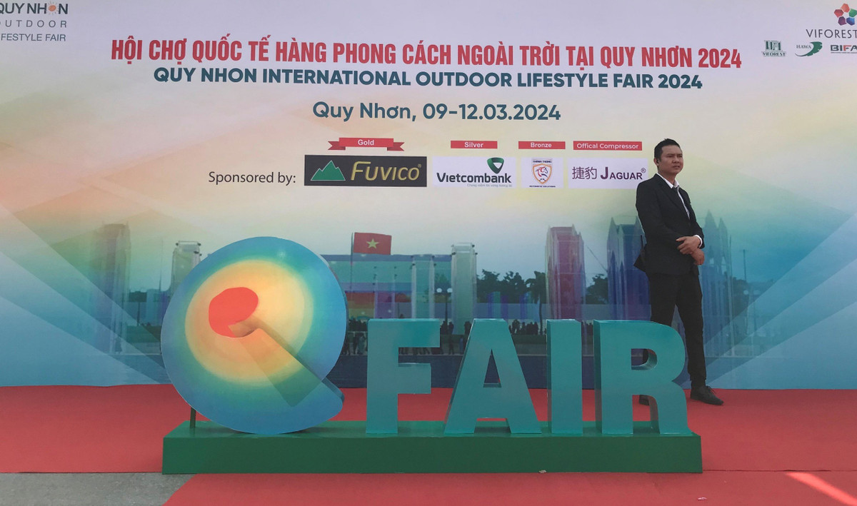 Gan 1.000 gian hang tham du Hoi cho quoc te tai Quy Nhon