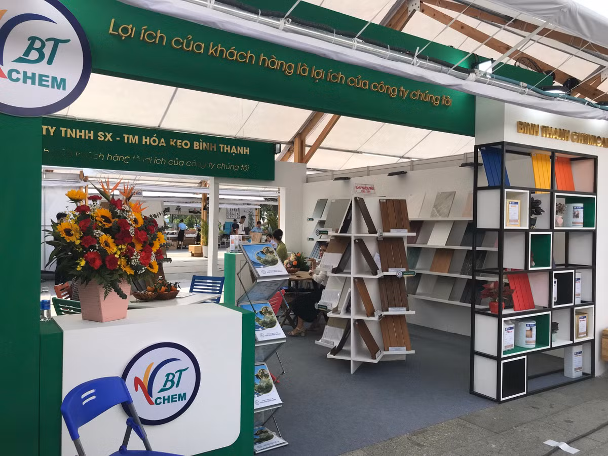 Gan 1.000 gian hang tham du Hoi cho quoc te tai Quy Nhon-Hinh-8