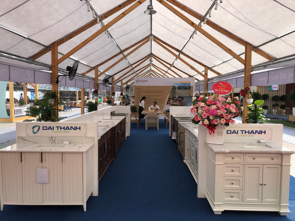 Gan 1.000 gian hang tham du Hoi cho quoc te tai Quy Nhon-Hinh-5