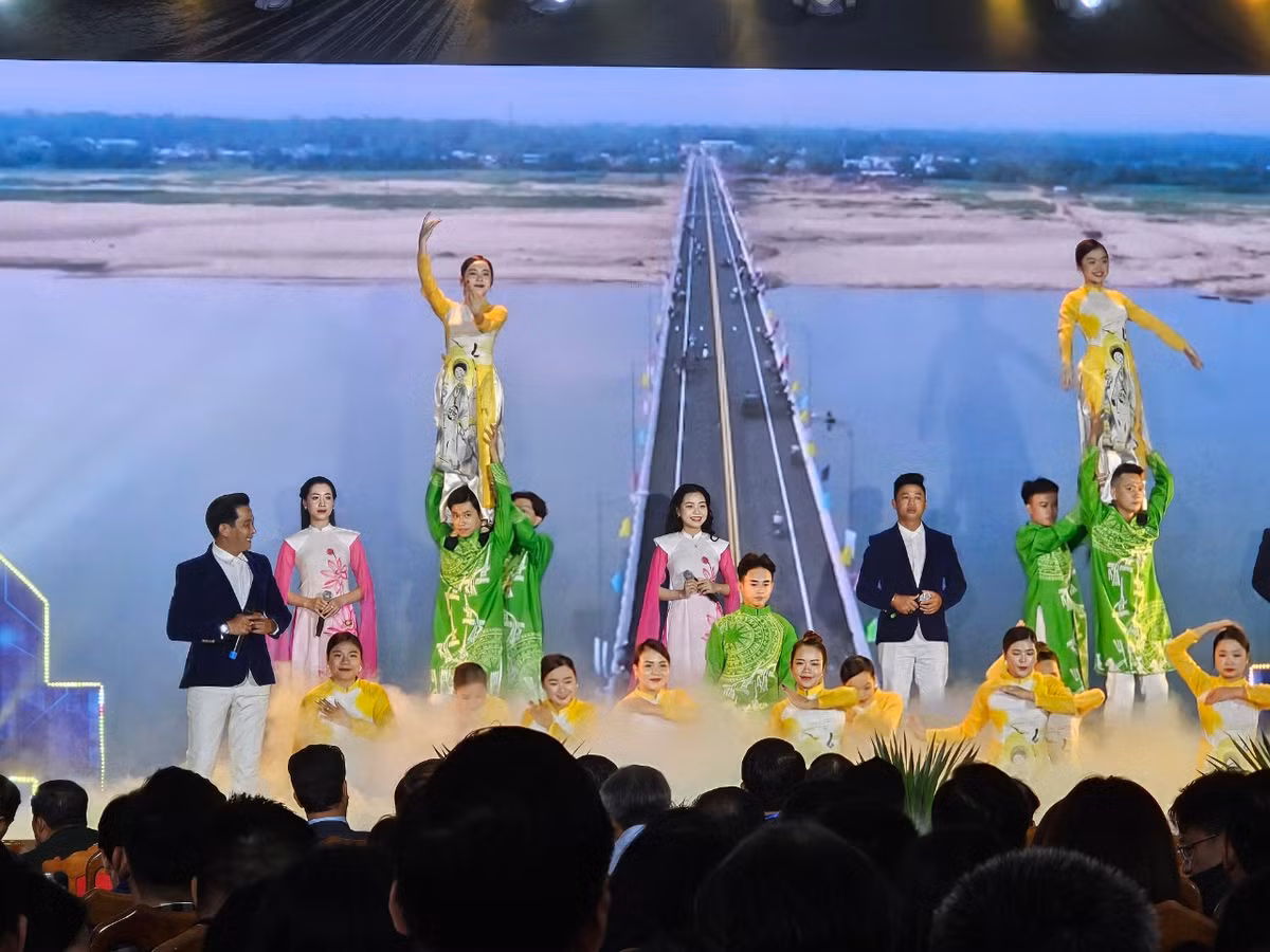 Quy hoạch tỉnh Quảng Nam thời kỳ 2021 - 2030, tầm nhìn đến năm 2050 được kỳ vọng sẽ tạo ra nguồn lực mới, cơ hội mới để Quảng Nam cất cánh, trở thành một trong những trung tâm kinh tế, động lực phát triển của khu vực miền Trung và cả nước.