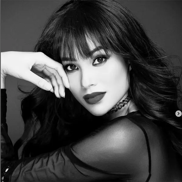 Sau thành công của cuộc thi nhan sắc trong nước, Phạm Hương tiếp tục dự thi Miss Universe. Dù không giành giải nhưng thần thái lẫn cách thể hiện của cô trong cuộc thi đã cuốn hút khán giả.