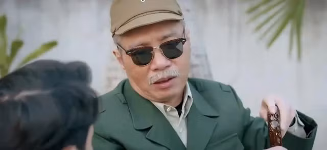 Sau bao benh, NSND Cong Ly dong nhieu vai khac kho-Hinh-4