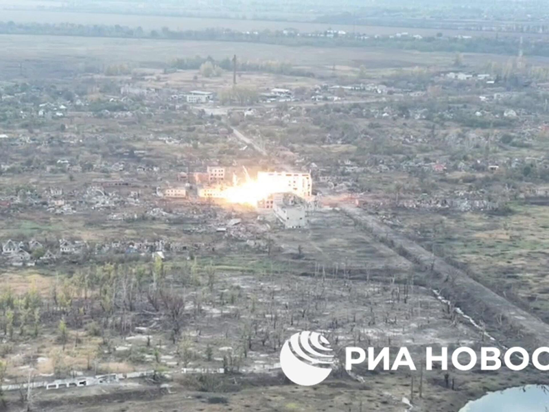 Cần lưu ý rằng vào thời điểm quả bom rơi trúng, ban chỉ huy của một trong các đơn vị đang có mặt tại điểm Lực lượng Vũ trang Ukraine. Ảnh: RIA Novosti.