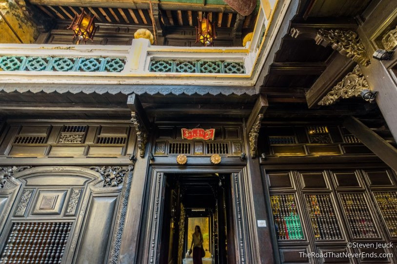 Ngôi nhà được xây dựng vào năm 1741 rộng khoảng 500m2, được ví như “bảo tàng sống” bởi giá trị lịch sử cũng như dấu ấn về kiến trúc. Ảnh: Mia