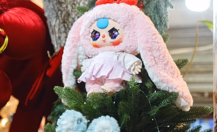 Tuy nhiên, việc treo túi mù loại nào và số lượng ra sao phụ thuộc vào nhu cầu của người mua. Ảnh: Minh Đức/VTCNews