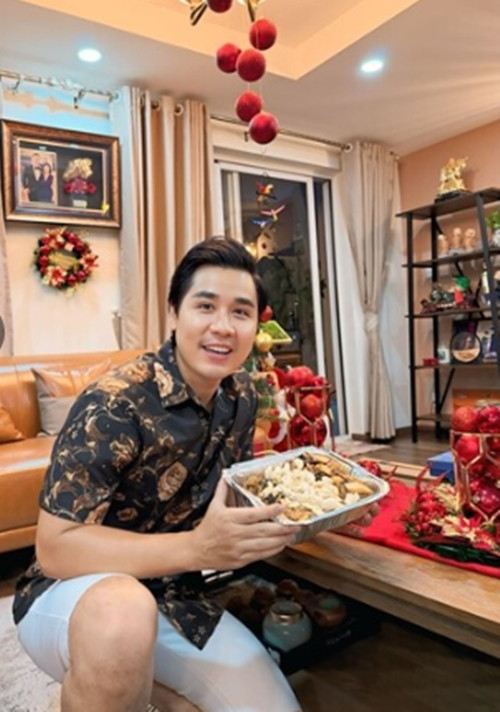 Ngoài vai trò MC, Nguyên Khang còn là “tay chơi” bất động sản. MC Nguyên Khang hiện sống trong một biệt thự 5 tỷ đồng sang trọng. Ảnh: FB Nguyên Khang