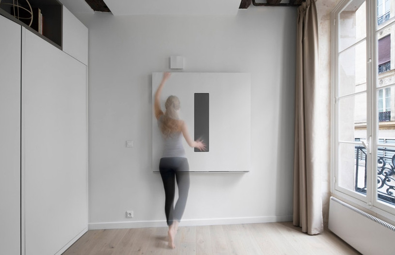 Kiến trúc sư sử dụng nội thất tối giản với gam màu trắng chủ đạo. Ảnh: Designboom