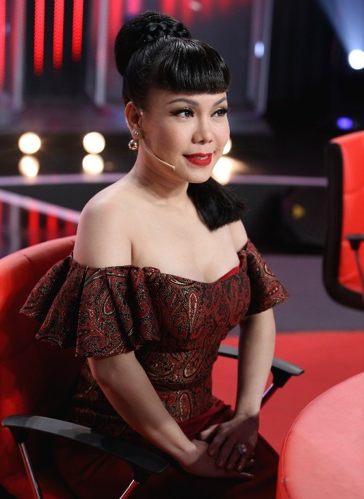 Theo một thông tin ngoài lề, mỗi lần ngồi ghế nóng trong các gameshow, danh hài Việt Hương 80 triệu đồng. Ảnh: Người đưa tin