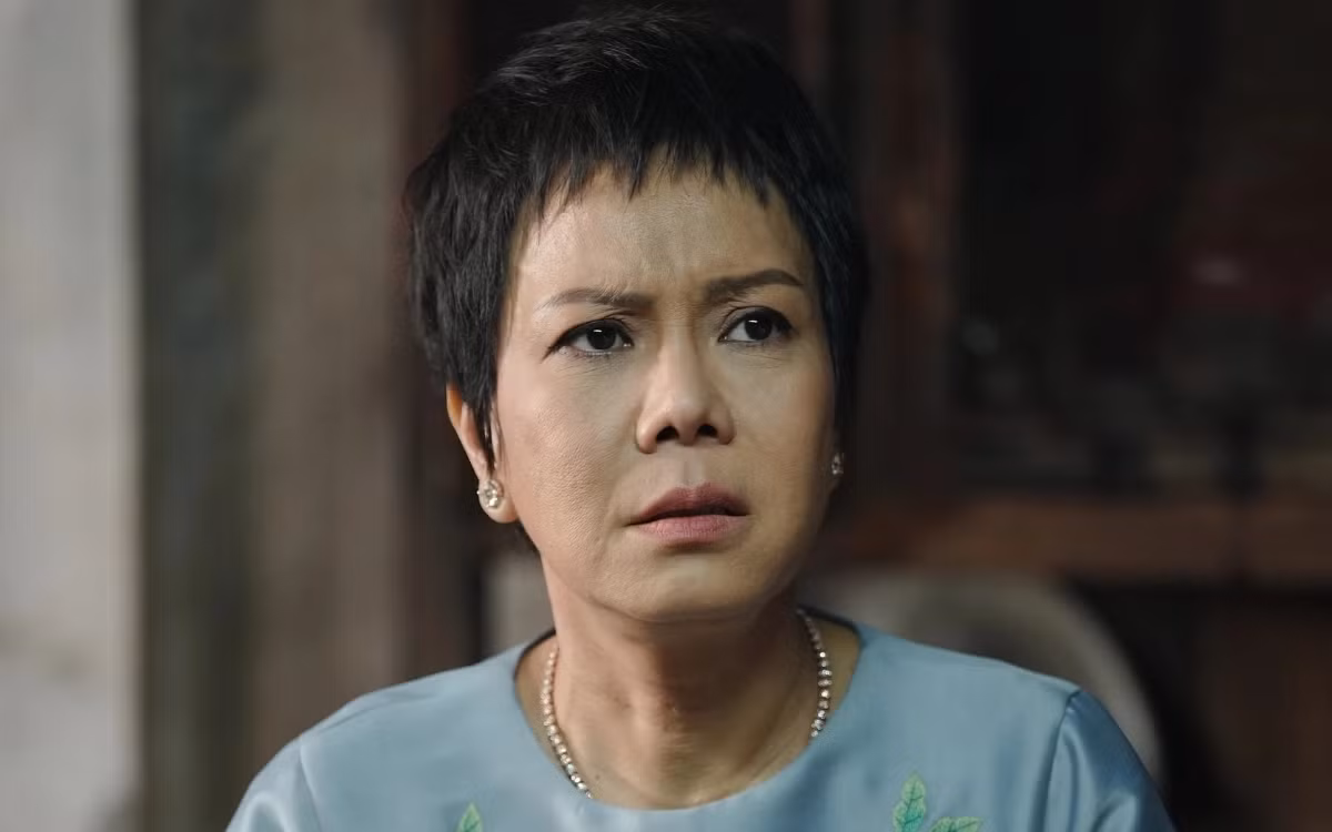 Trong lĩnh vực điện ảnh, Việt Hương được xếp vào top những cái tên có mức cát-xê cao bậc nhất khi nhiều nhà sản xuất trả tới 1 tỷ đồng cho mỗi vai diễn của nữ dang hài trên màn ảnh Việt. Ảnh: Saostar