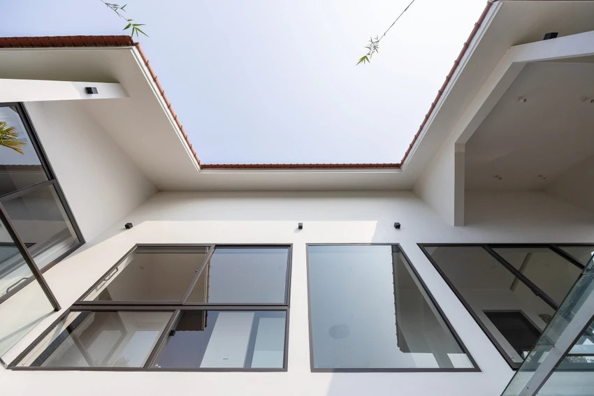 Mọi góc nhìn đều được bố trí ra khoảng sân trong. Ảnh: Triệu Chiến