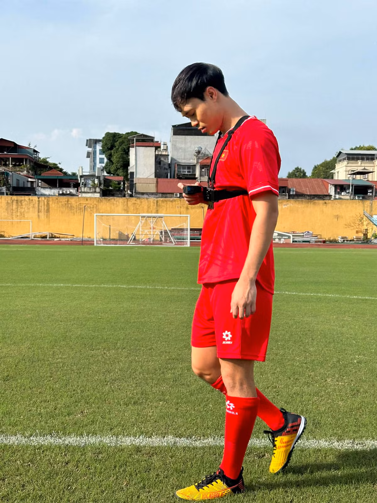 Trong sự nghiệp của mình, Văn Toàn luôn đứng top những cầu thủ nội có thu nhập cao tại Việt Nam. Ảnh: FB Nguyễn Văn Toàn