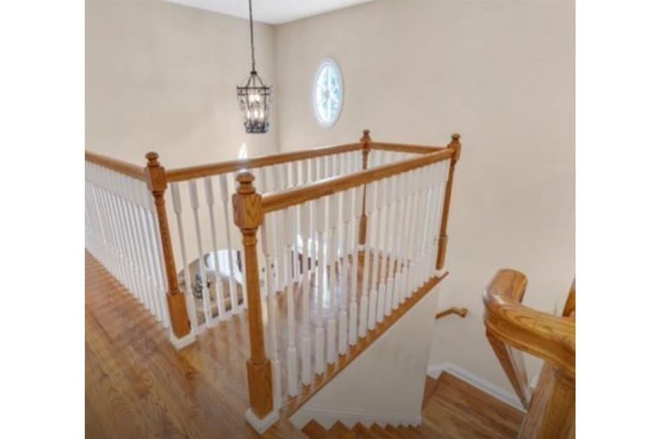 Ban công ngẫu nhiên trong nhà. Ảnh: Instagram