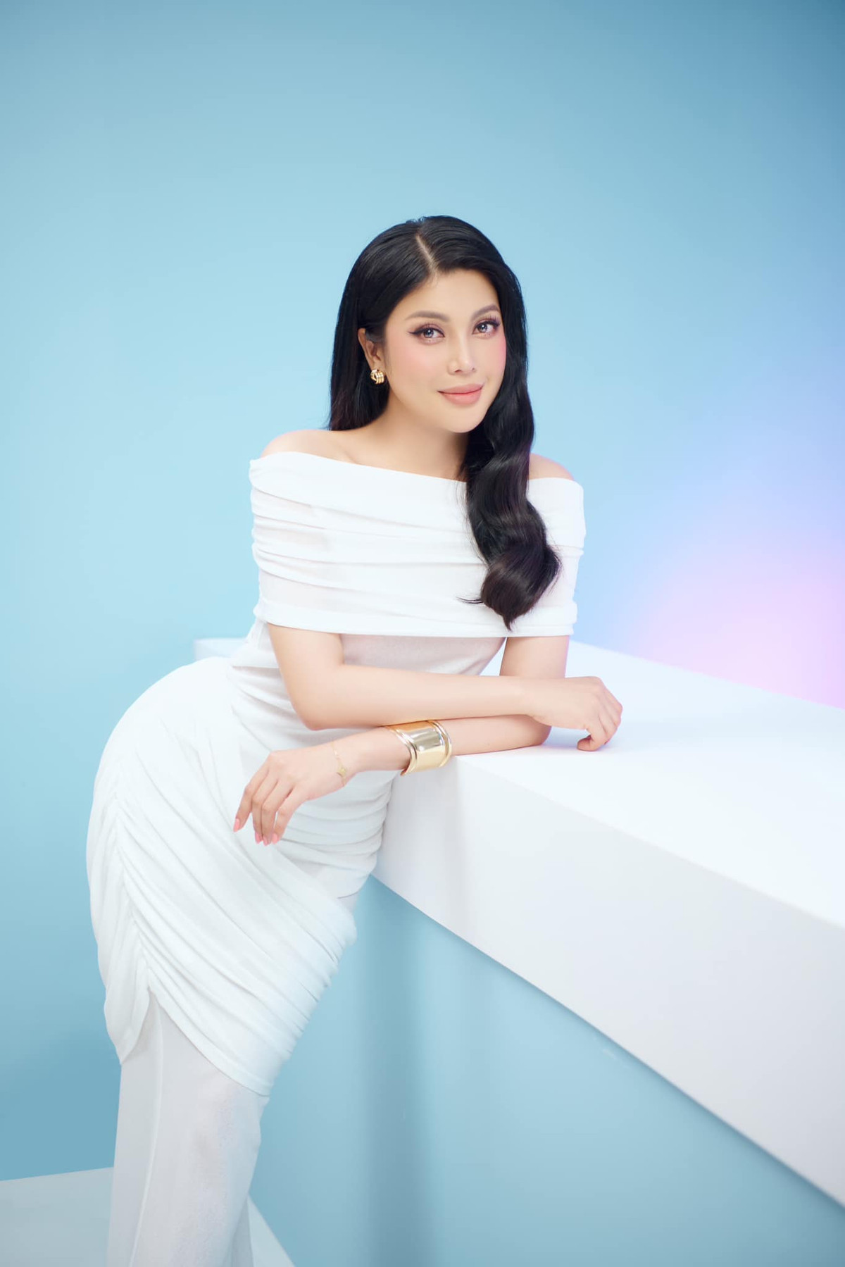  Lily Chen sinh năm 1995, từng gây chú ý khi giành á quân Tình bolero 2019. Bên cạnh đó, người đẹp quê Tây Ninh còn hoạt động ở vai trò người mẫu, tham gia đóng phim. Ảnh: FB Lily Chen