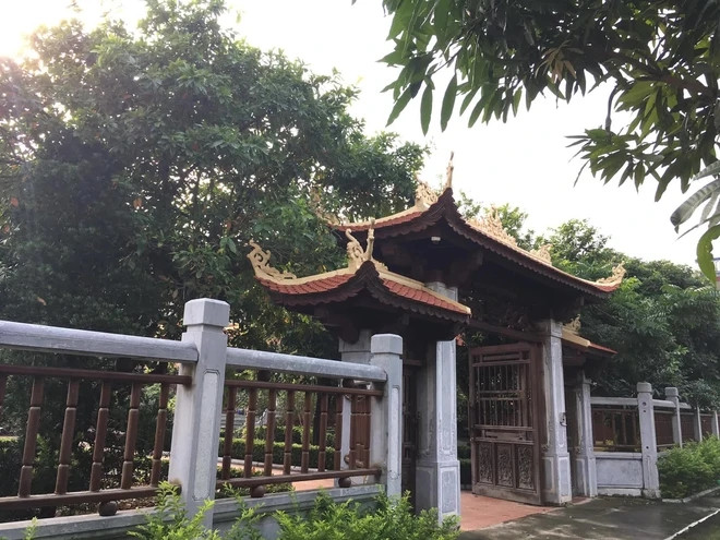 Nhà gồm 3 gian, hướng chính đông nên hứng trọn nắng sớm buổi sáng. Ảnh: Thethaovanhoa