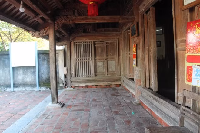  Căn nhà rộng khoảng 9m, dài khoảng 21m, được xây theo kiểu lộn thềm (lối kiến trúc đặc trưng của người Việt xưa kia để tạo nên không gian thoáng đãng, rộng rãi). Ảnh: Tổ quốc