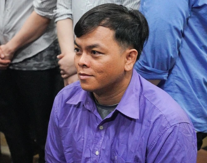 Chiều 17/6/2020, Tòa án Nhân dân TP HCM tuyên phạt bị cáo Trần Ngọc Phúc 12 năm tù về tội “Chứa chấp việc sử dụng trái phép chất ma túy”. Ảnh: Znews