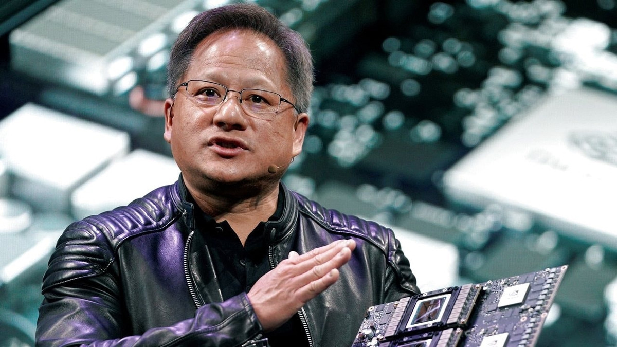 Theo cập nhật mới nhất trên Forbes, Jensen Huang đang sở 126,5 tỷ USD, giàu thứ 11 trên thế giới. Ảnh: CNBC