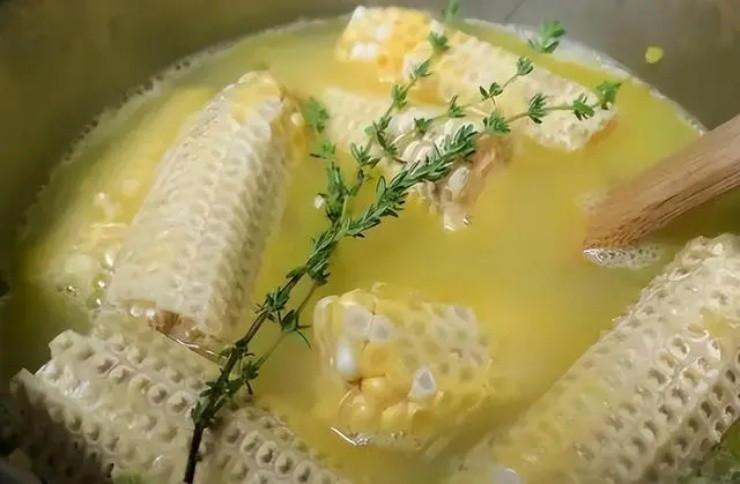 Tại xứ kim chi, lõi ngô là nguyên liệu chế biến thành nhiều món ăn ngon. Ảnh minh họa