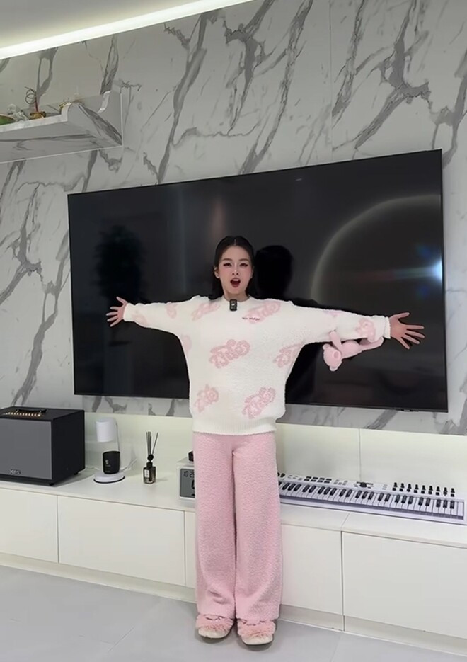 Có thể thấy, nhà mới của DJ Mie thiết kế trẻ trung nhưng vẫn đảm bảo sự sang trọng. Ảnh chụp màn hình