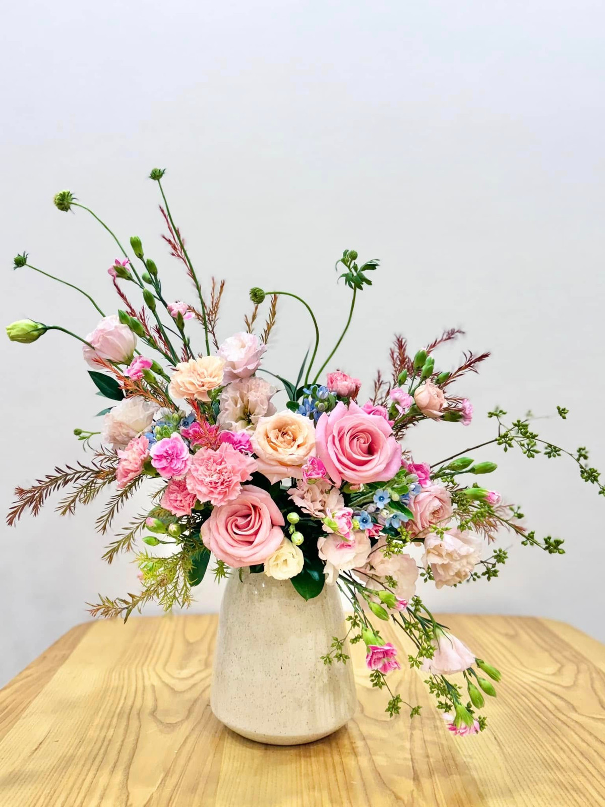 Trên trang cá nhân, Đan Lê khiến công chúng xuýt xoa khi liên tục chia sẻ về những thành phẩm cắm hoa của mình. Ảnh: FB Nguyen Dan Le