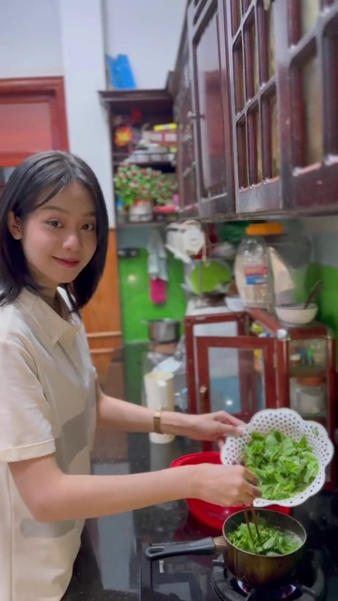 Nội thất và các vật dụng thân thiện, quen thuộc với các gia đình Việt Nam. Ảnh: FB Huỳnh Thị Thanh Thủy