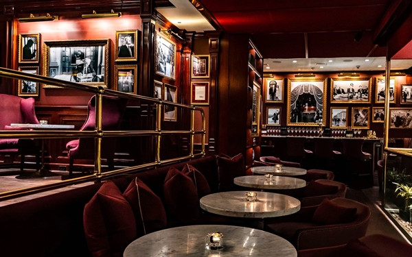 Quán bar độc quyền nằm trong tòa tháp Trump. Ảnh: The Vendry