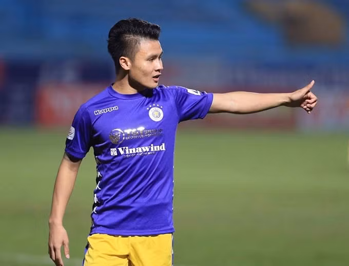 Trong màu áo CLB Hà Nội FC giai đoạn 2014-2022, Nguyễn Quang Hải cũng là một trong những cầu thủ nhận được đãi ngộ tốt nhất với lương và thưởng lên tới cả tỷ đồng. Ảnh: Bongdaplus