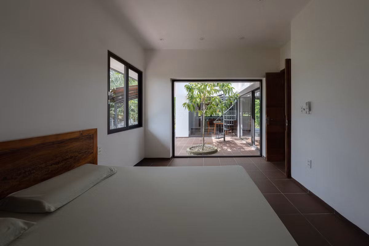 Cách thiết kế này đồng thời tạo ra không gian kết nối con người với thiên nhiên và môi trường xung quanh. Ảnh: Cao Hoa