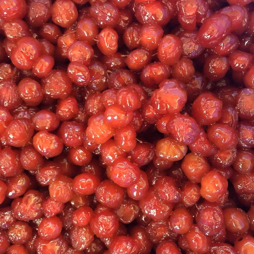 Ngoài các loại mứt truyền thống, gần đây chị em có xu hướng tìm các loại mứt lạ, có vị chua ngọt để giải ngán trong những ngày Tết. Ảnh: Facebook