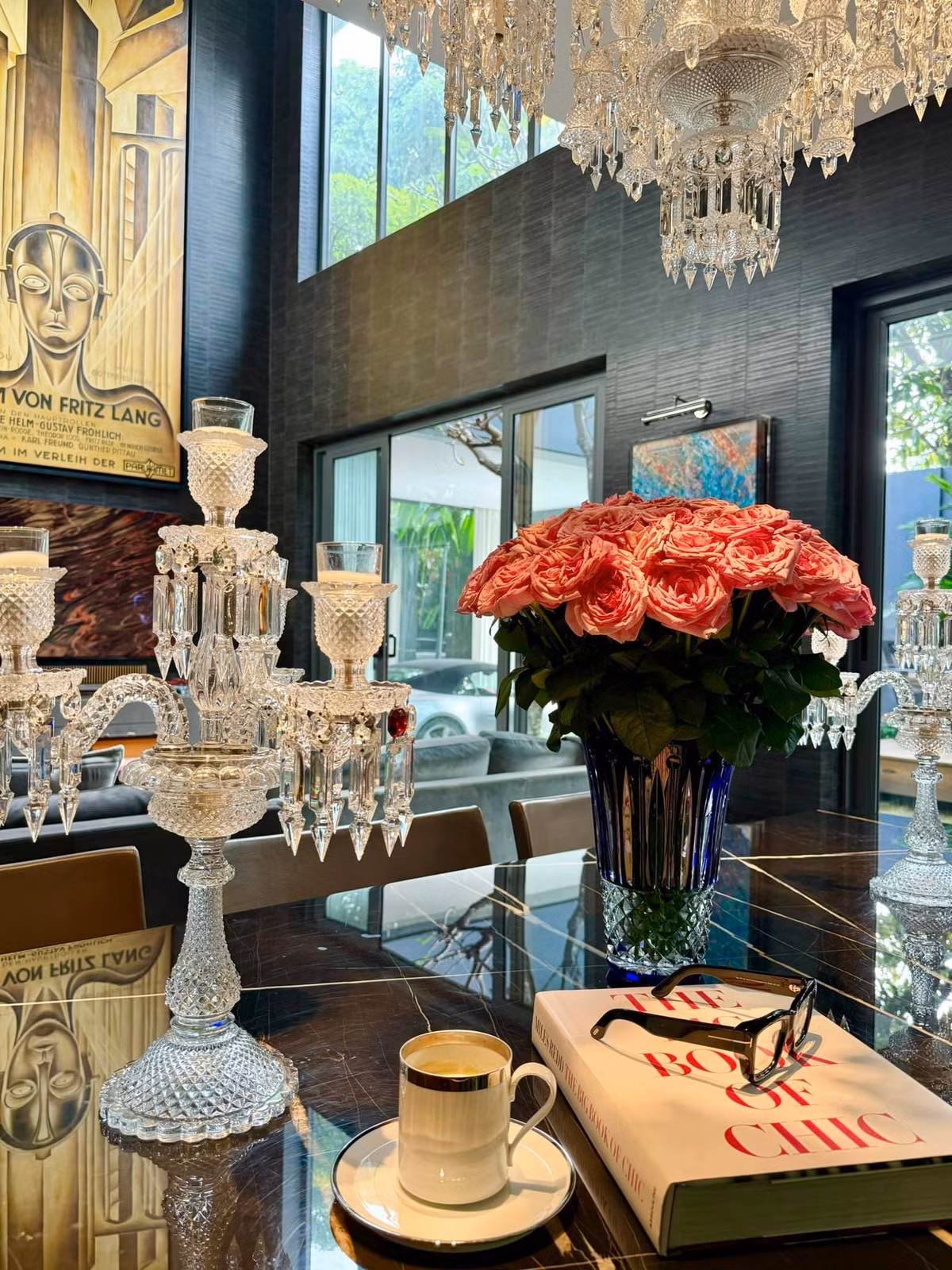 Mới đây, NTK Thái Công khoe ngôi nhà ông đang sống cùng bạn đời điển trai Huy Yves sau khi cả hai đăng ký kết hôn. Ảnh: FBNV