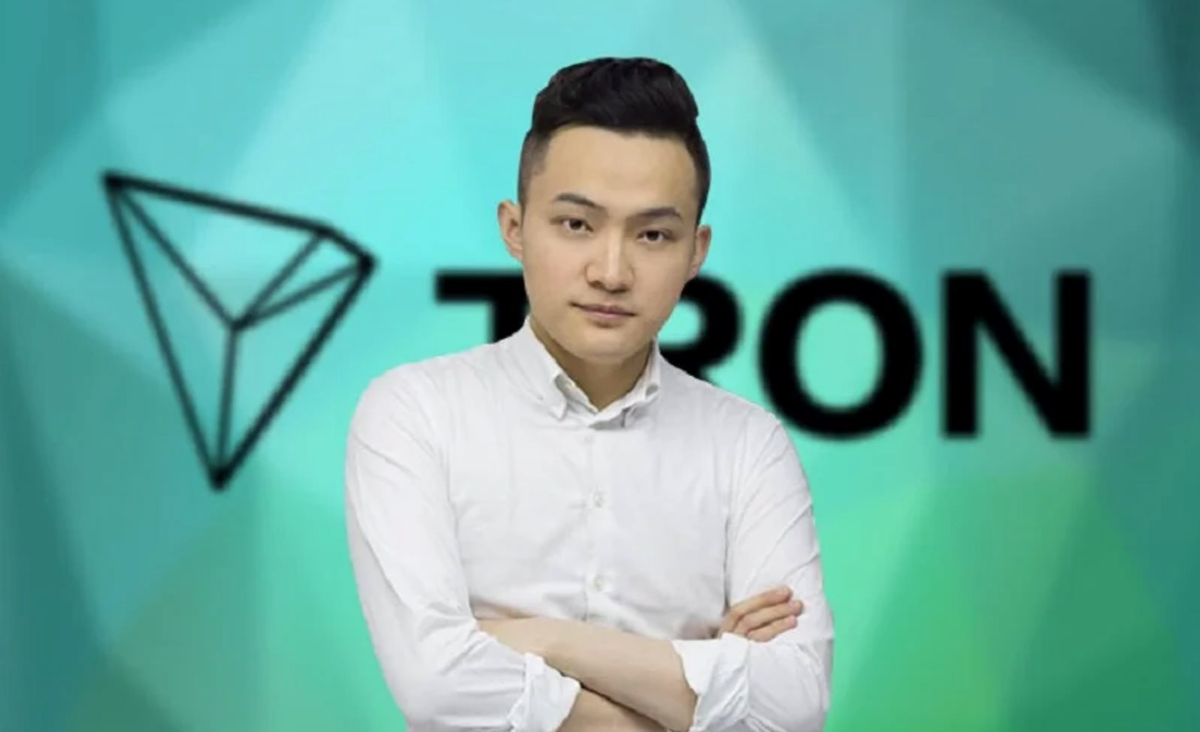 Ít ai biết, Justin Sun là một trong những sinh viên đầu tiên tốt nghiệp Đại học Hupan - ngôi trường được sáng lập bởi Jack Ma. Trong thời gian học tập tại đây, ông đã viết luận văn với tiêu đề “Sự ra đời của Internet phi tập trung”. Ảnh: Instagram