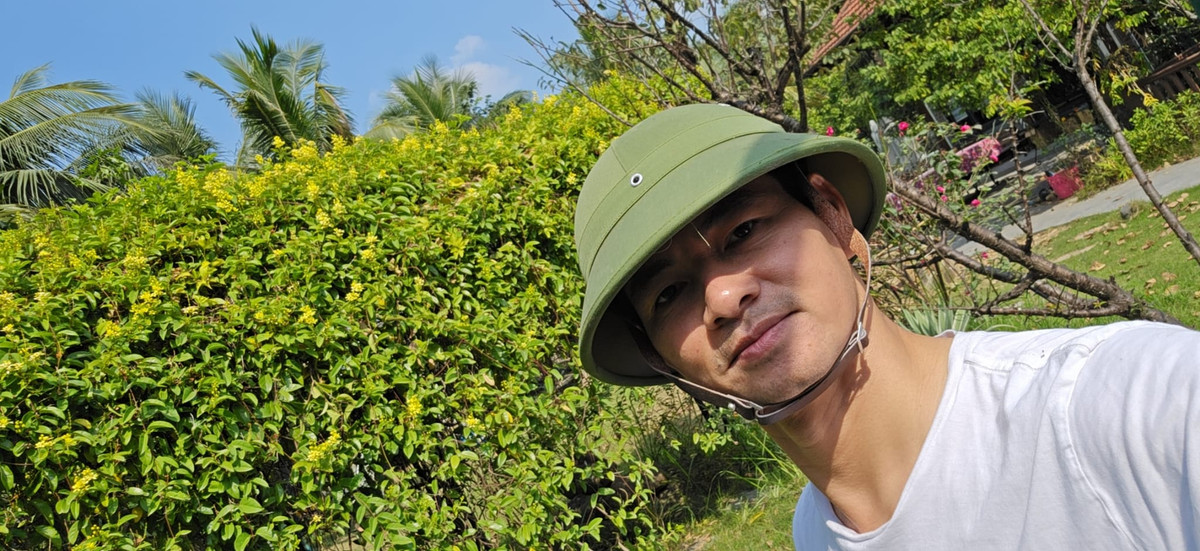 Mới đây, nghệ sĩ Xuân Bắc thành quả chăm sóc vườn một cách ngẫu hứng thu hút sự quan tâm của nhiều người. Ảnh: FBNV