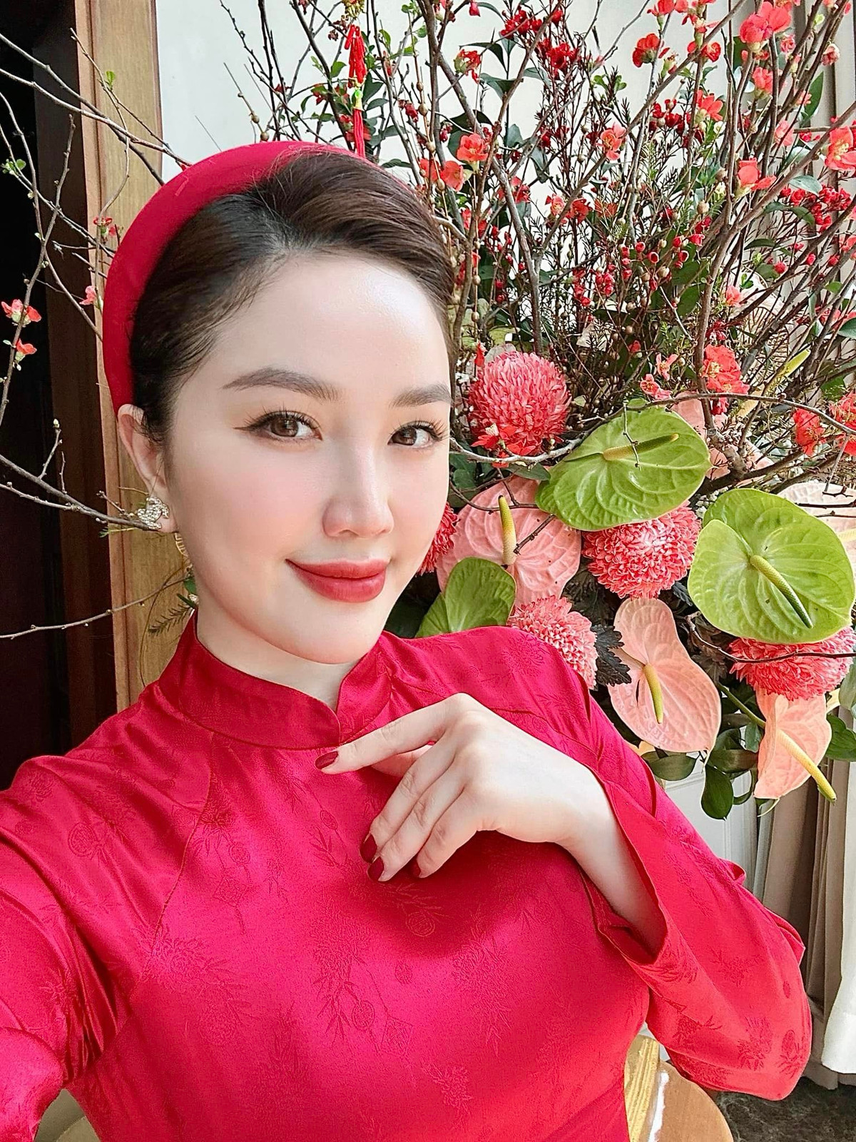 Sau khi kết hôn năm 2019, ca sĩ Bảo Thy ít hoạt động nghệ thuật, lui về chăm sóc tổ ấm, tận hưởng cuộc sống viên mãn trong căn biệt thự đồ sộ tại quận 7 (TP HCM). Ảnh: FBNV