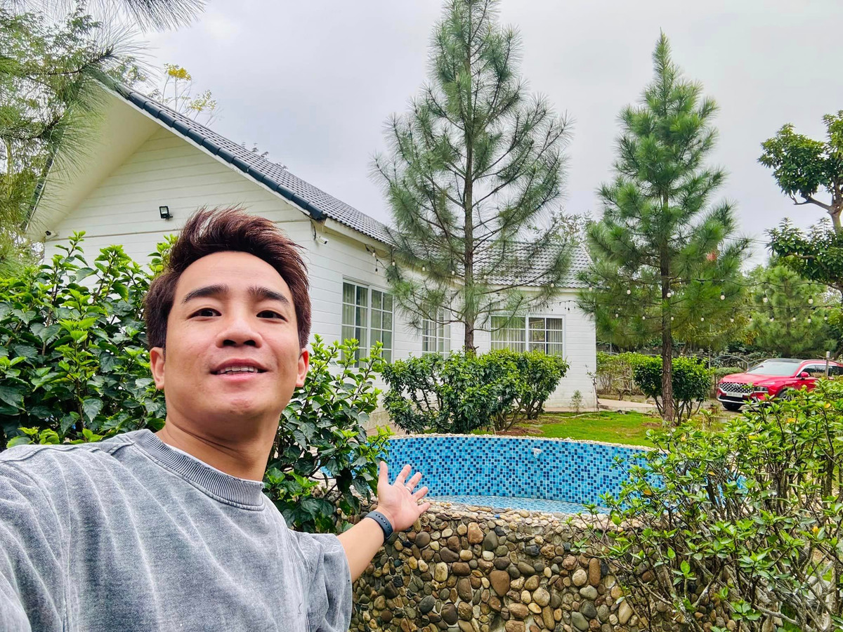 Trong khuôn nhà của diễn viên Đỗ Duy Nam còn có bể bơi. Ảnh: FB Đỗ Duy Nam