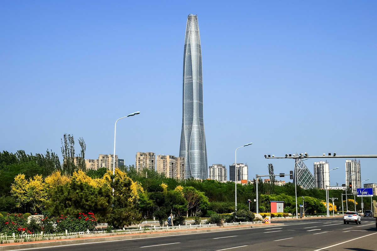 Trung tâm tài chính Thiên Tân CTF (Trung Quốc) là một tòa nhà chức năng hoàn thành vào năm 2019 ở Thiên Tân, có tổng chiều cao 530 m với 98 tầng. Ảnh: Archdaily