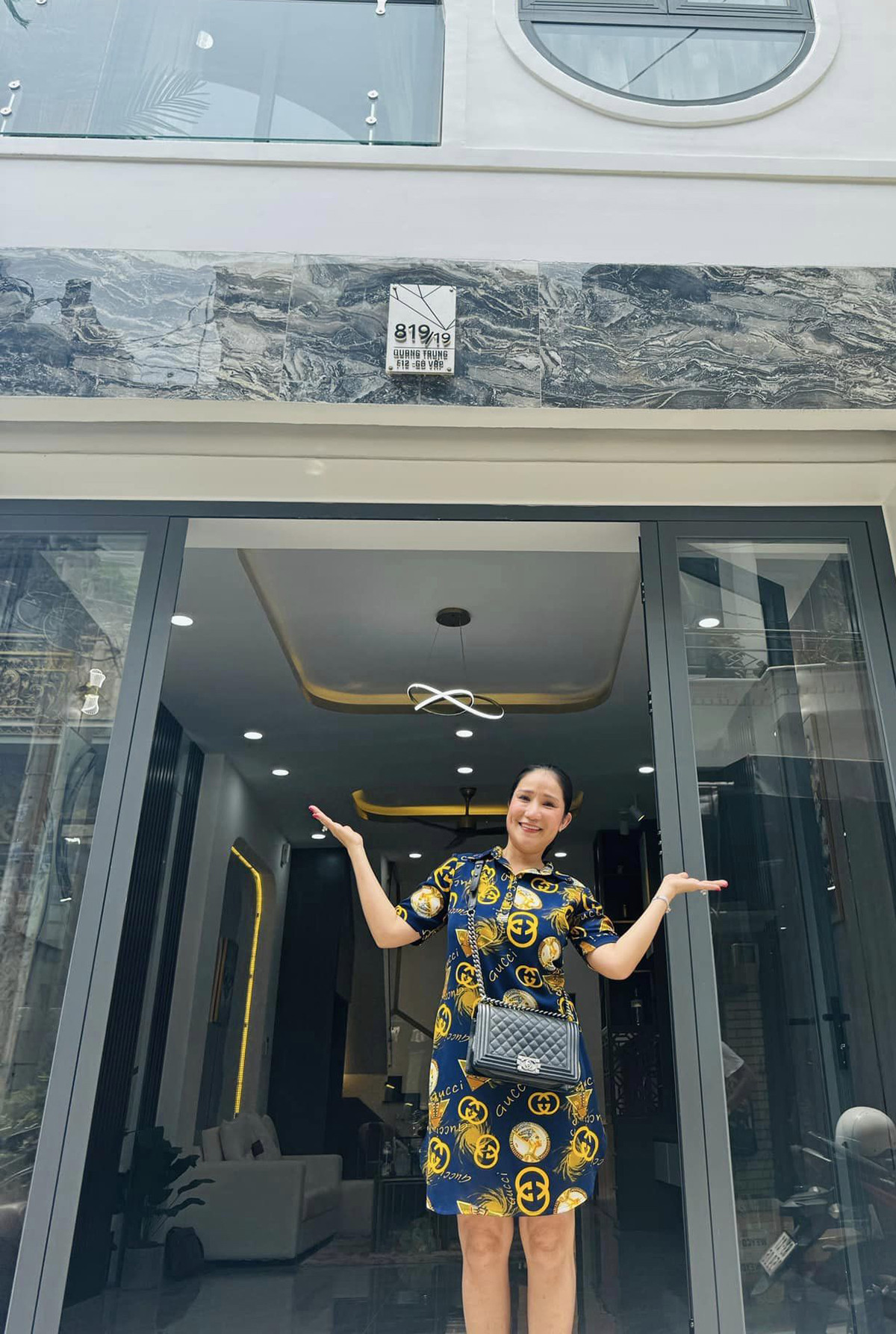 Cách đây không lâu, MC Cát Tường tiết lộ mới tậu nhà phố 3 tầng trị giá 7,5 tỷ đồng tại quận Gò Vấp (TP HCM). Ảnh: Ngoisao