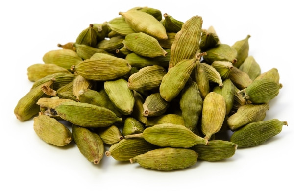 Ngoài ra, bạch đậu khấu rất dễ bị côn trùng và nấm tấn công nên việc bảo quản cũng khá tốn kém. Ảnh: Internet