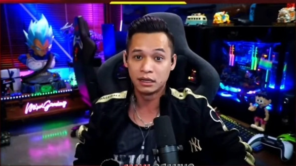 Độ Mixi sở hữu kênh YouTube với hơn 7,84 triệu lượt theo dõi. Kênh được khởi tạo tháng 11/2012, hiện đã có 3.055 video được công bố với hơn 3,69 tỷ lượt xem. Ảnh chụp màn hình