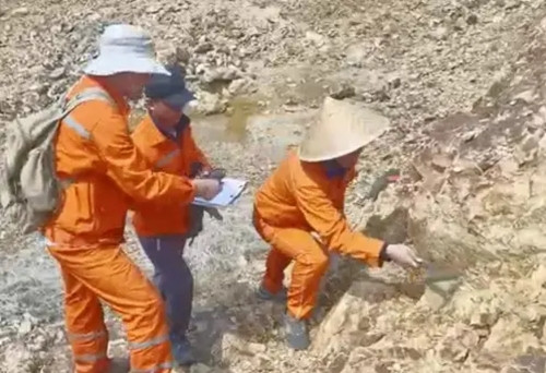 Các nhà nghiên cứu đã khoan hơn 250 lỗ để khảo sát, và phát hiện độ sâu khai thác kiểm soát được của mỏ gần 1.200m, với độ sâu tối đa lên đến hơn 1.400m. Ảnh: Sohu