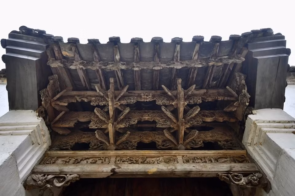 Đáng chú ý, quá trình xây dựng dinh thự tốn 15 vạn đồng bạc trắng Đông Dương, tương đương 150 tỷ đồng ngày nay. Ảnh: Znews