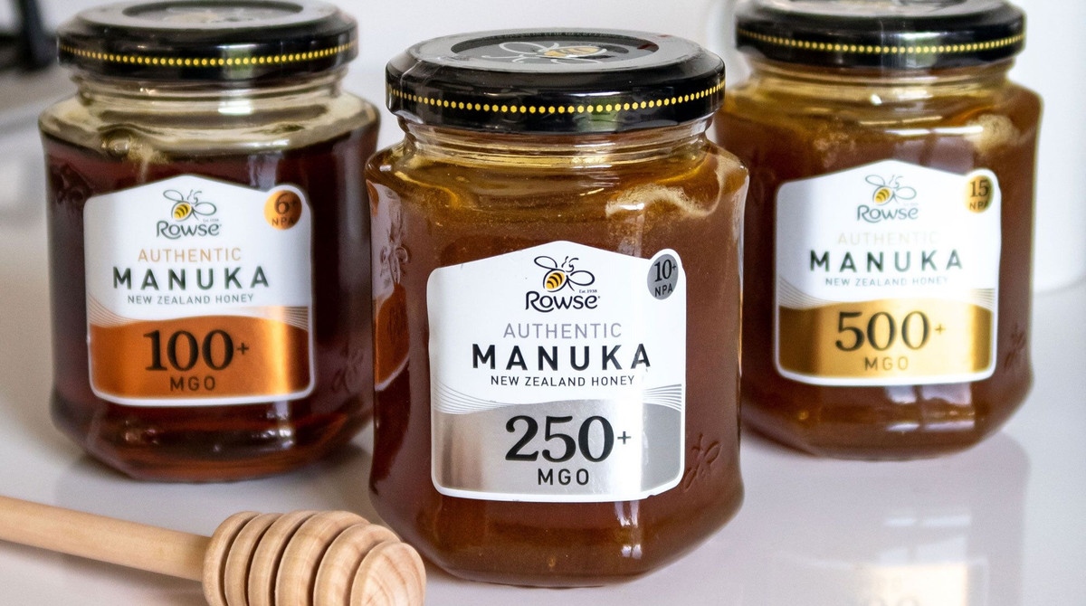 Manuka là một trong những loại mật ong đắt nhất thế giới, giá lên tới 990 USD/kg (hơn 23 triệu đồng/kg). Ảnh: Rowse Honey