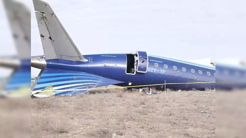 Trên thị trường, máy bay Embraer E190-E2 có giá khoảng hơn 60 triệu USD. Ảnh: Economics