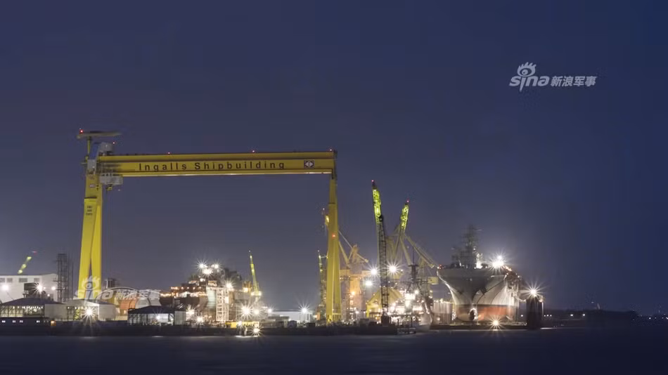 Dự kiến, Hải quân Mỹ sẽ chế tạo tổng cộng 11 chiếc tàu đổ bộ lớp America. Đơn giá không được tiết lộ chính xác, nhưng nếu tính cả chi phí nghiên cứu thì nó rơi vào chừng 10 tỷ USD. Nguồn ảnh: Sina