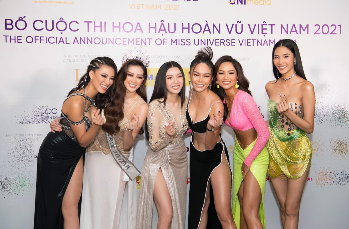 Het hon trang phuc hiem hoc cua Mau Thuy, khong kheo “toang” ngay