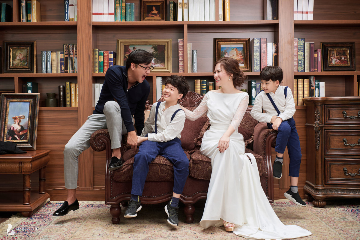 Đối với bà mẹ hai con, được ở bên và cùng các con trải qua mọi thứ trong cuộc sống là điều hạnh phúc nhất.