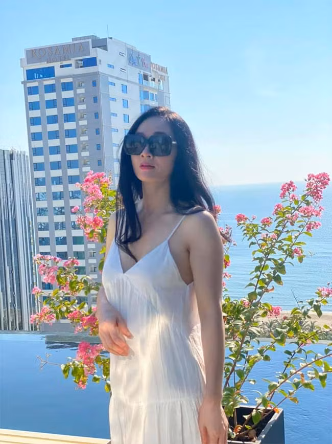 Hiện nữ diễn viên đang gây chú ý với vai bà Xuân trong phim "Hương vị tình thân".