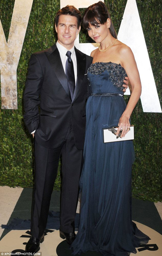 Tom Cruise cùng người vợ thứ ba, nữ diễn viên Katie Holmes đi dự sự kiện khi còn bên nhau. (Ảnh: Xposurephotos.com)