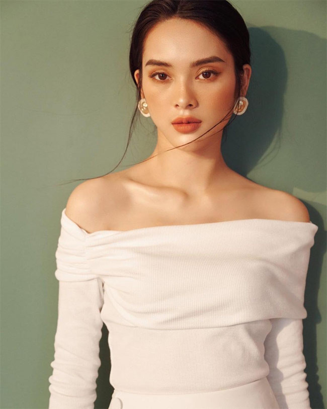  Quỳnh Lương và con đang sống trong một căn hộ chung cư cao cấp ở Hà Nội. Con của cô được học tại trường có học phí tới 28 triệu/tháng.